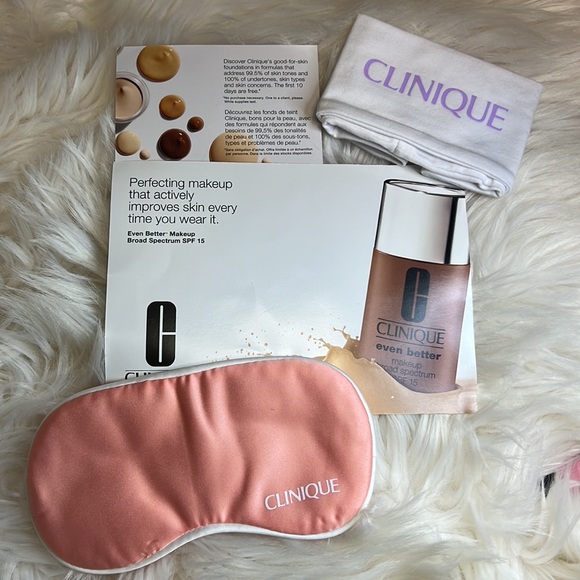 Clinique Other - NWT Clinique headband and eye mask set